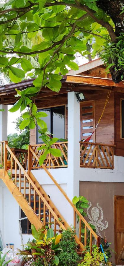 Chue&Larry'S Beachside Homestay Libagon Екстер'єр фото