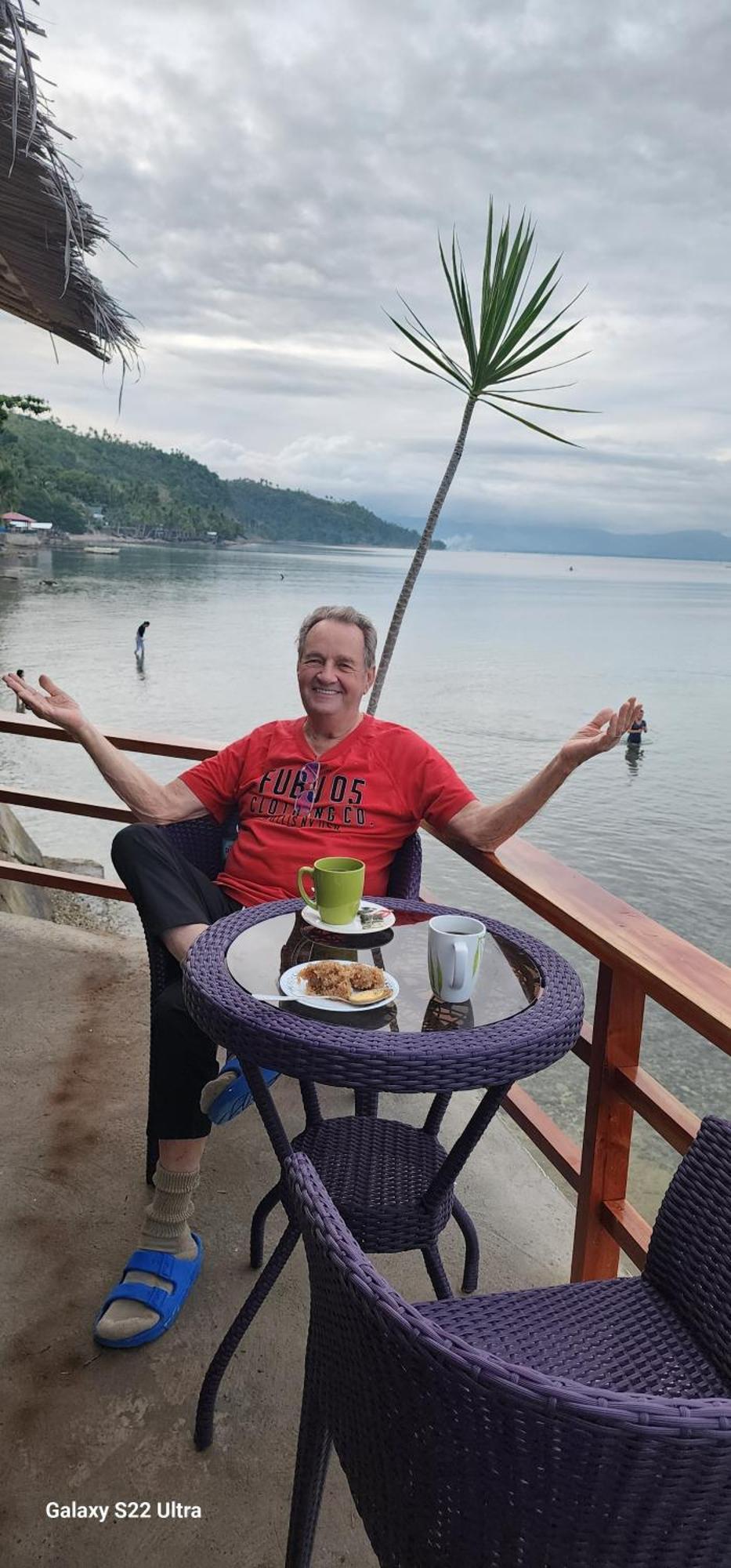 Chue&Larry'S Beachside Homestay Libagon Екстер'єр фото