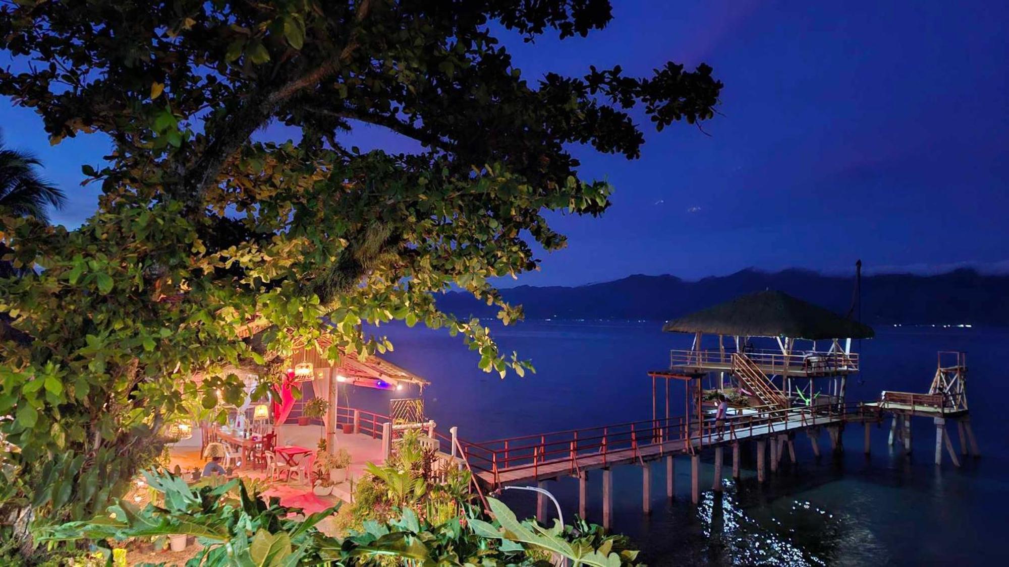 Chue&Larry'S Beachside Homestay Libagon Екстер'єр фото